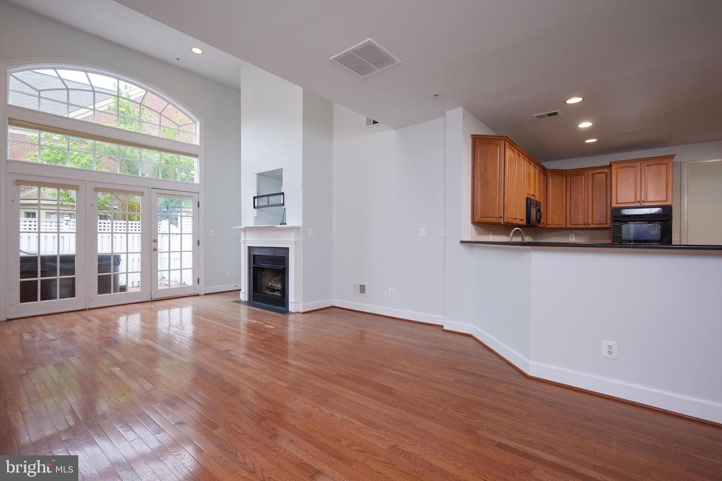 912 Oak Knoll Terrace photo 24