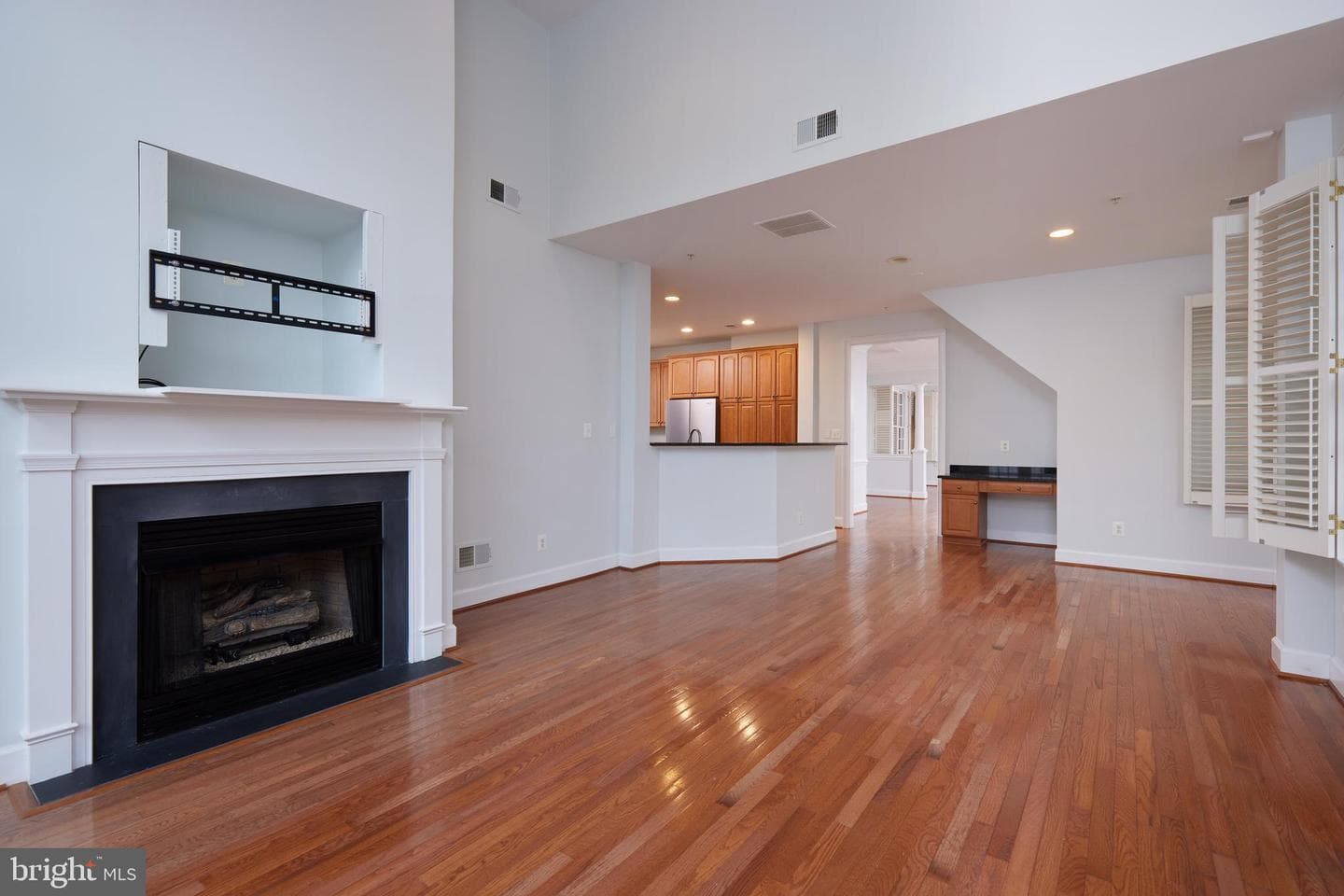 912 Oak Knoll Terrace photo 27
