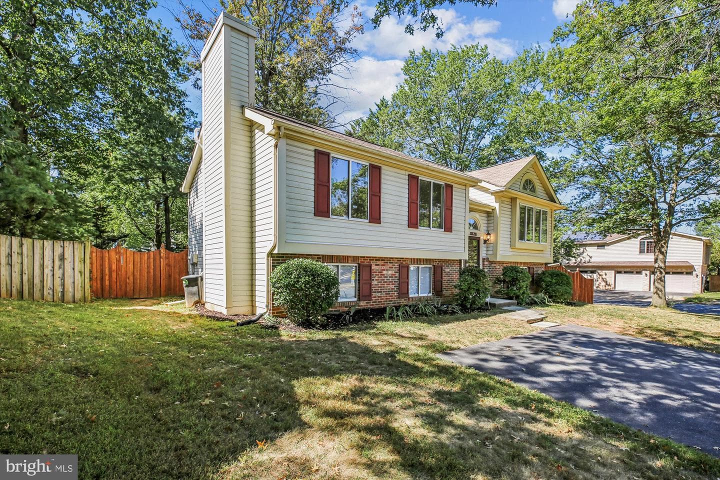 11528 Dragonfire Way photo 24