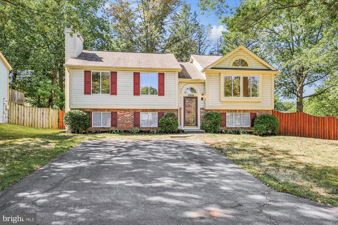 11528 Dragonfire Way photo 25