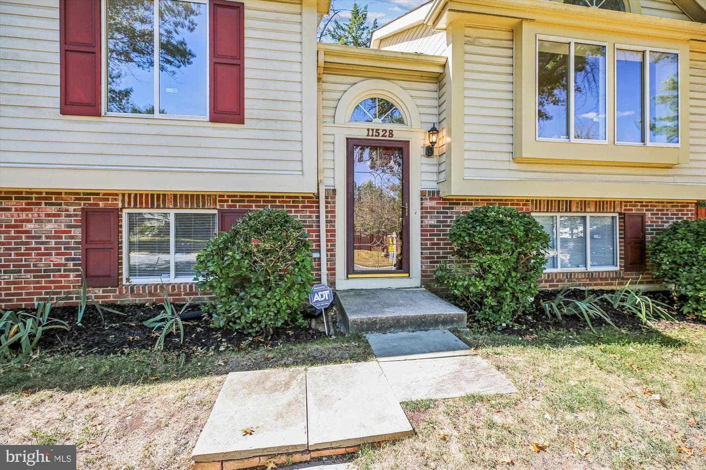 11528 Dragonfire Way photo 26