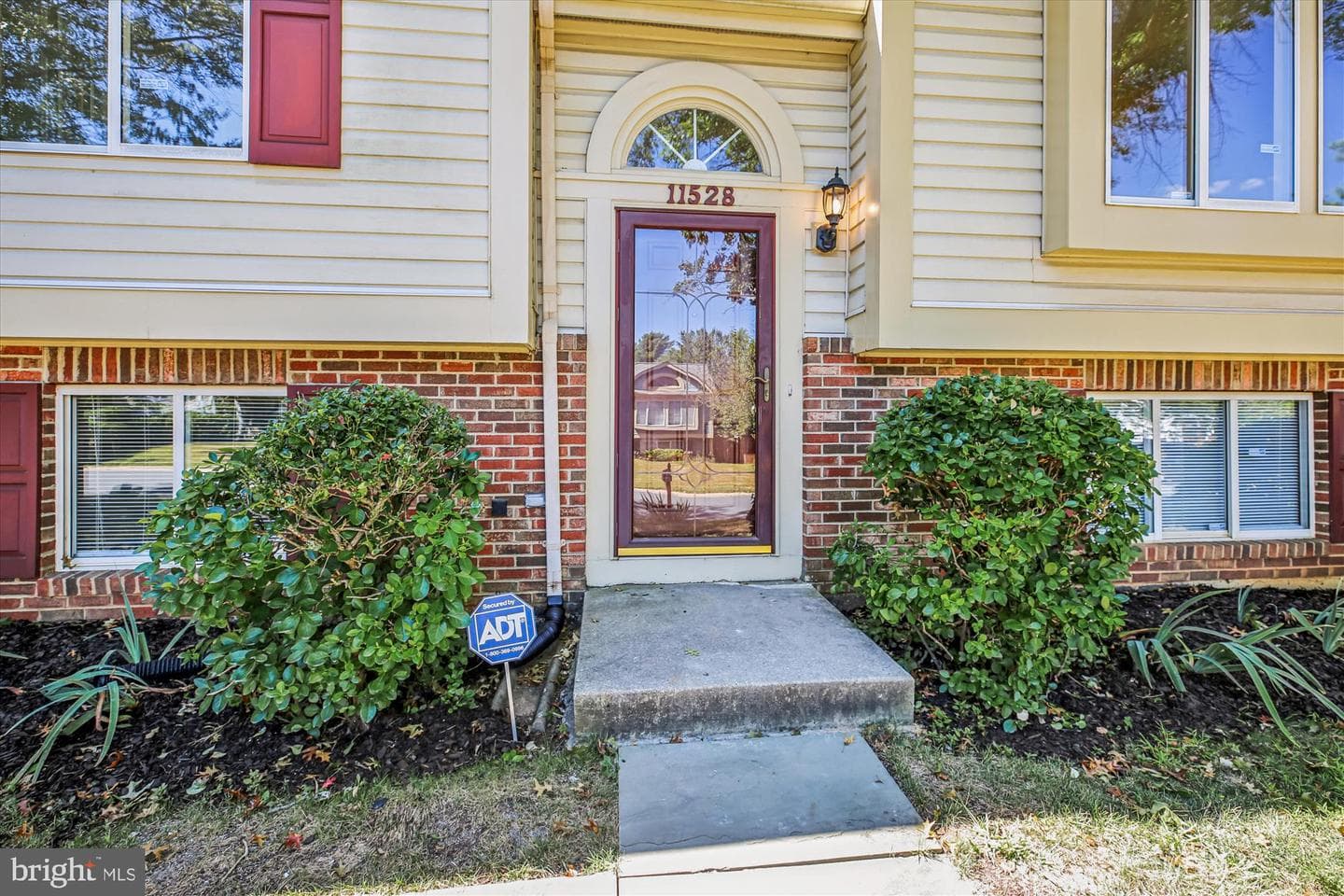 11528 Dragonfire Way photo 28