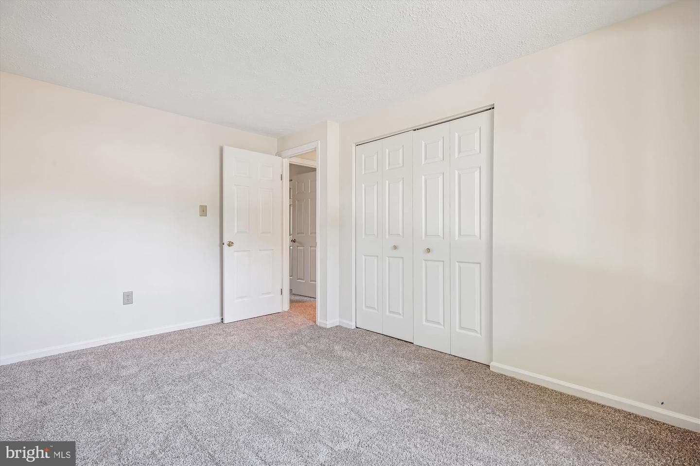 11528 Dragonfire Way photo 44