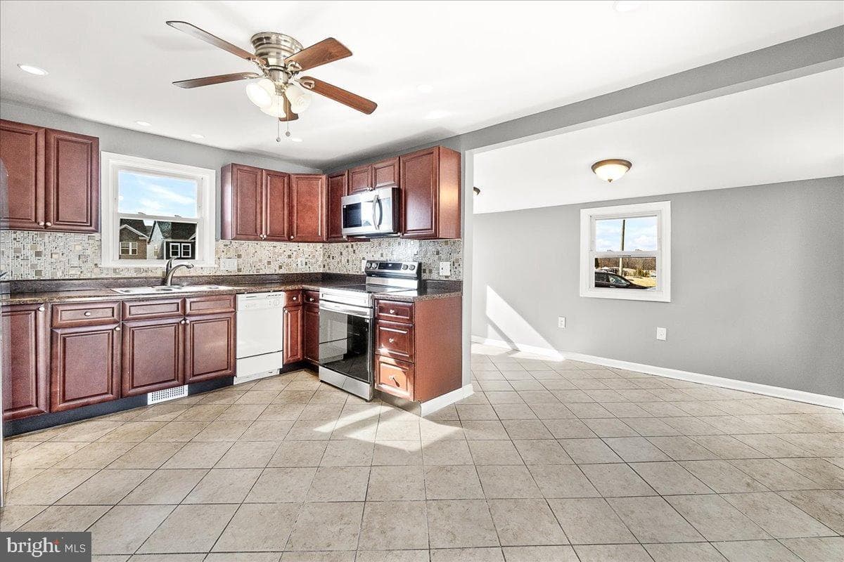 22310 Clarksburg Road photo 16
