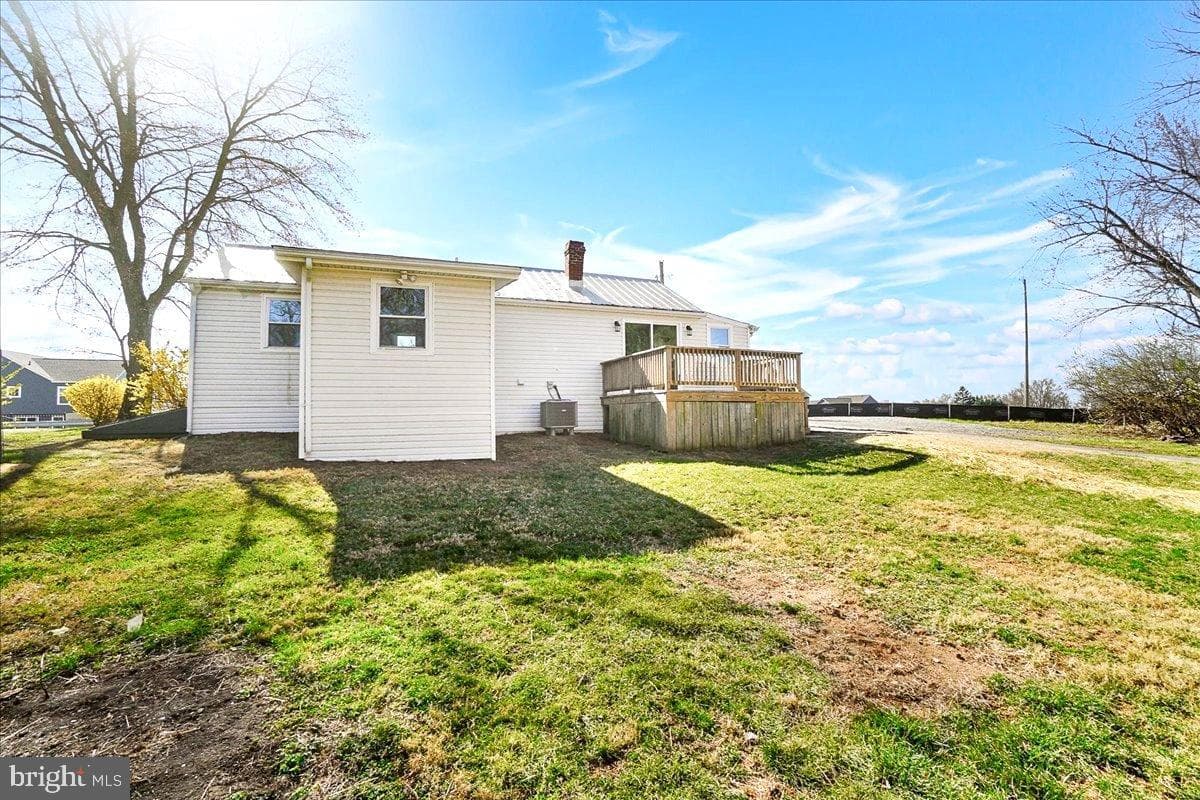 22310 Clarksburg Road photo 29