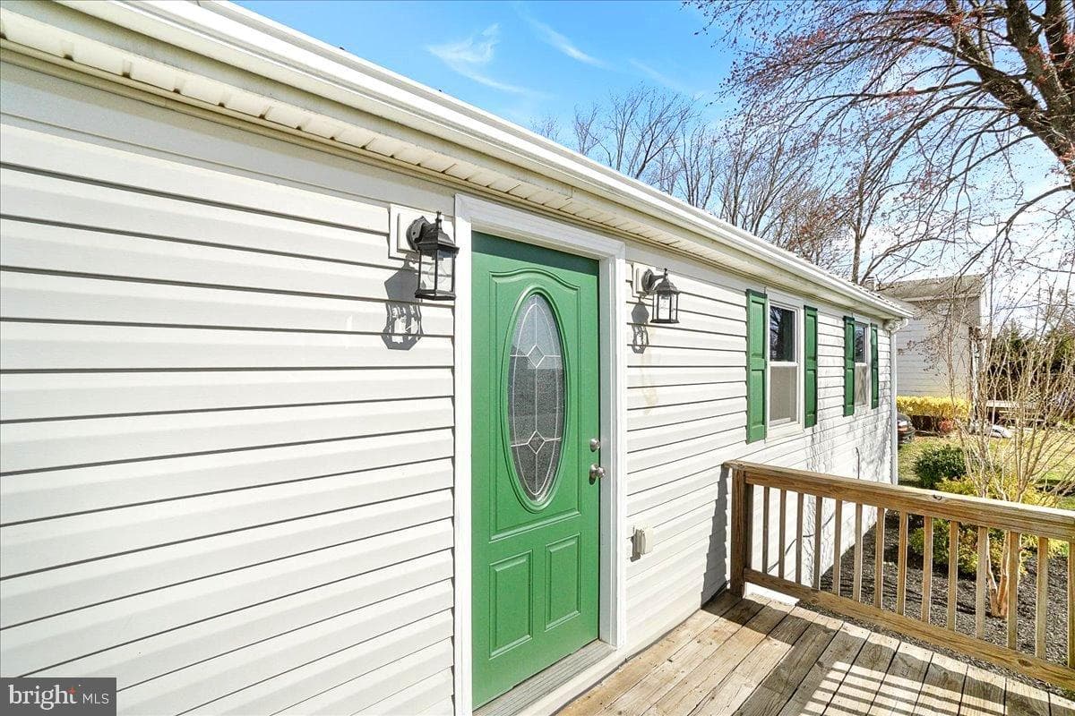 22310 Clarksburg Road photo 7