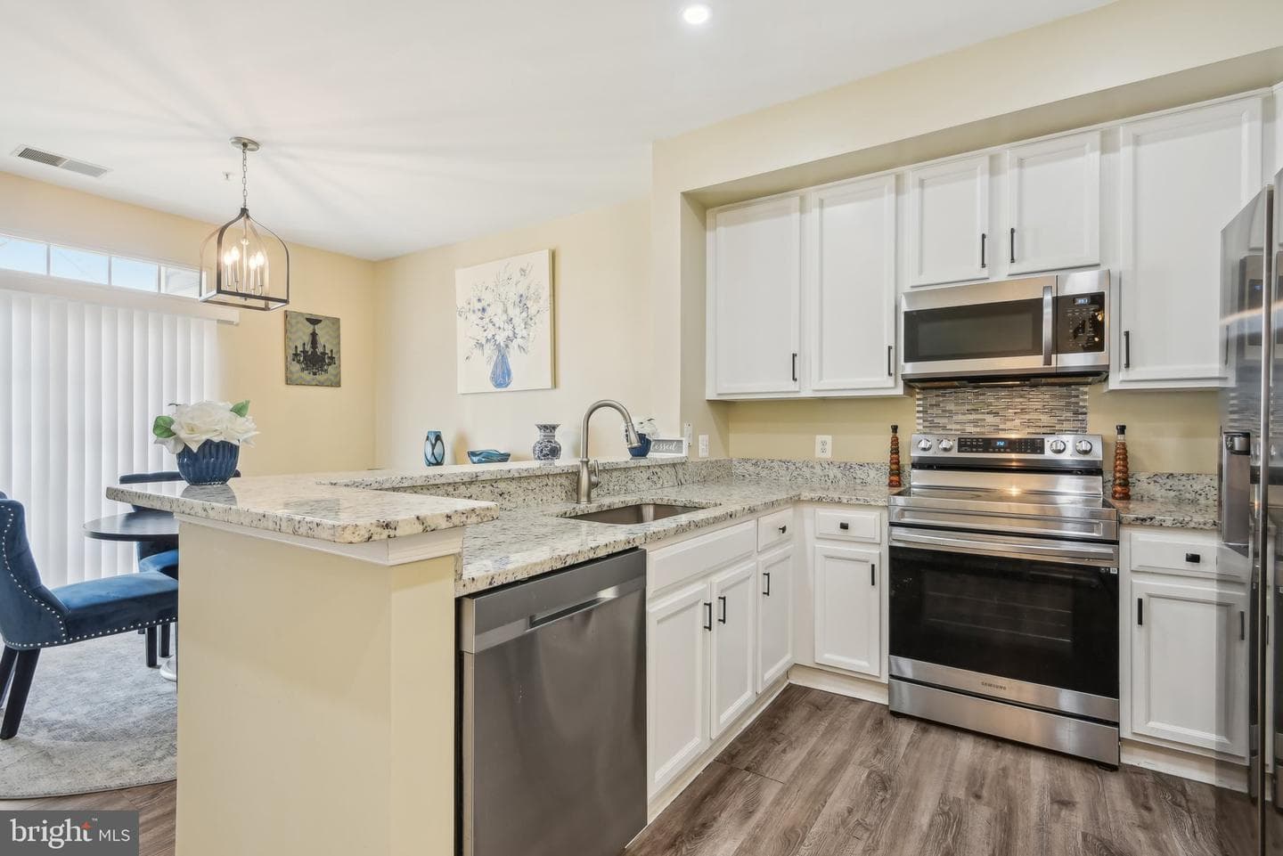 531 Lawson Way #108 photo 10