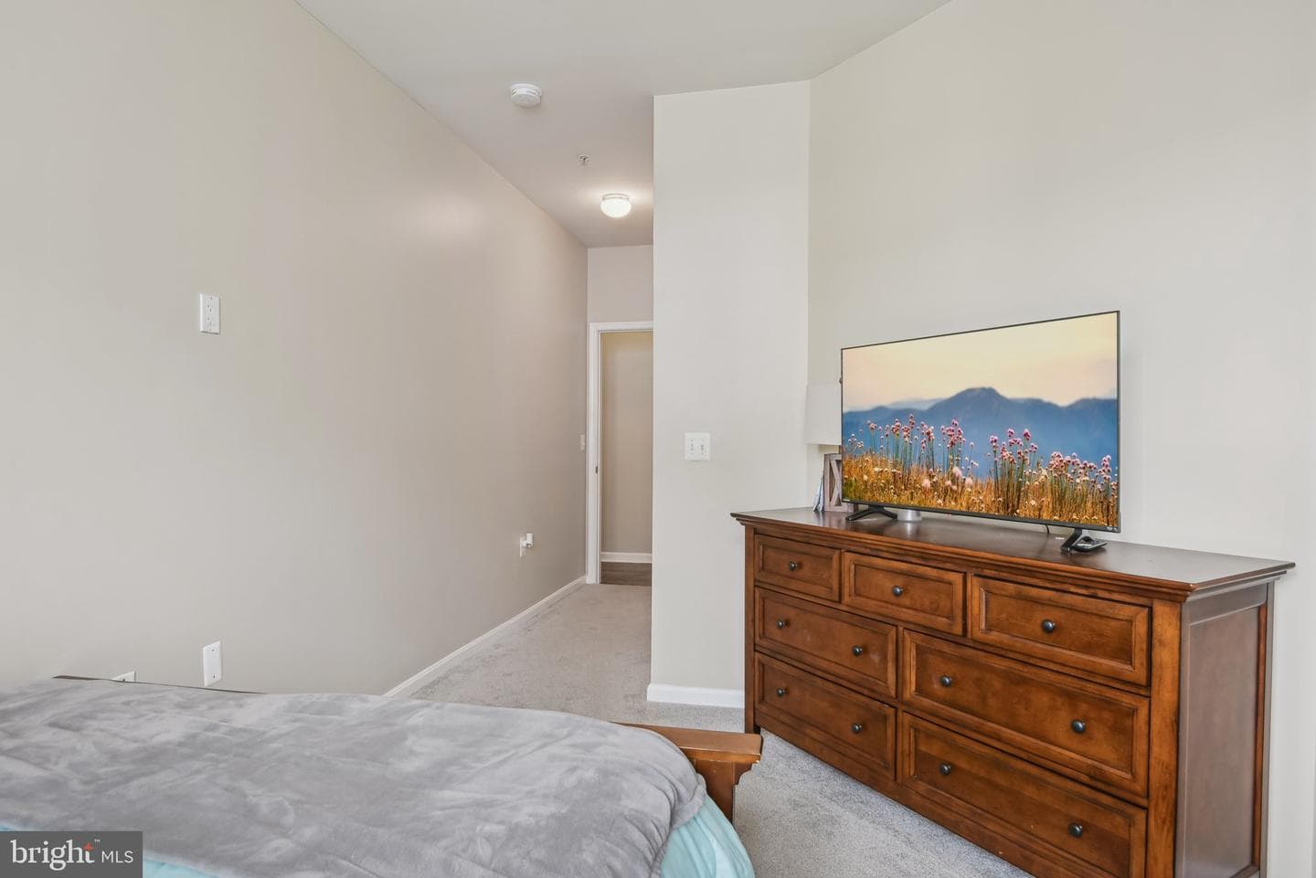 531 Lawson Way #108 photo 21