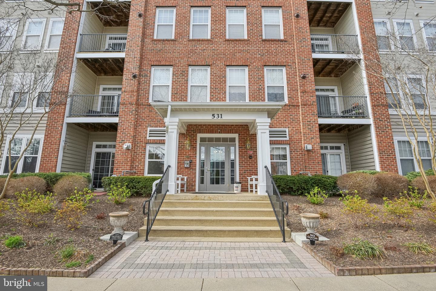 531 Lawson Way #108 photo 29