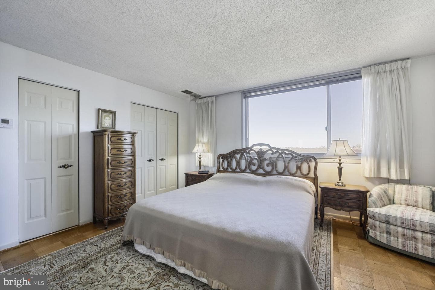 4601 N Park Avenue #1807-G photo 24