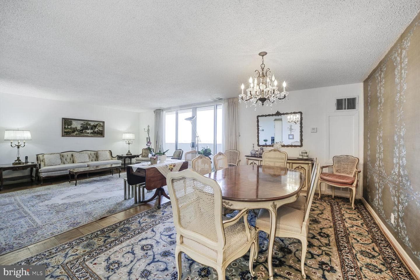 4601 N Park Avenue #1807-G photo 7