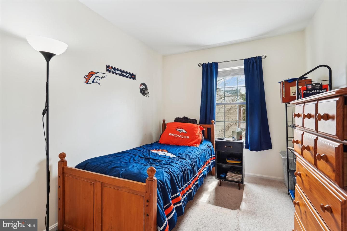 18244 Fox Chase Circle photo 21