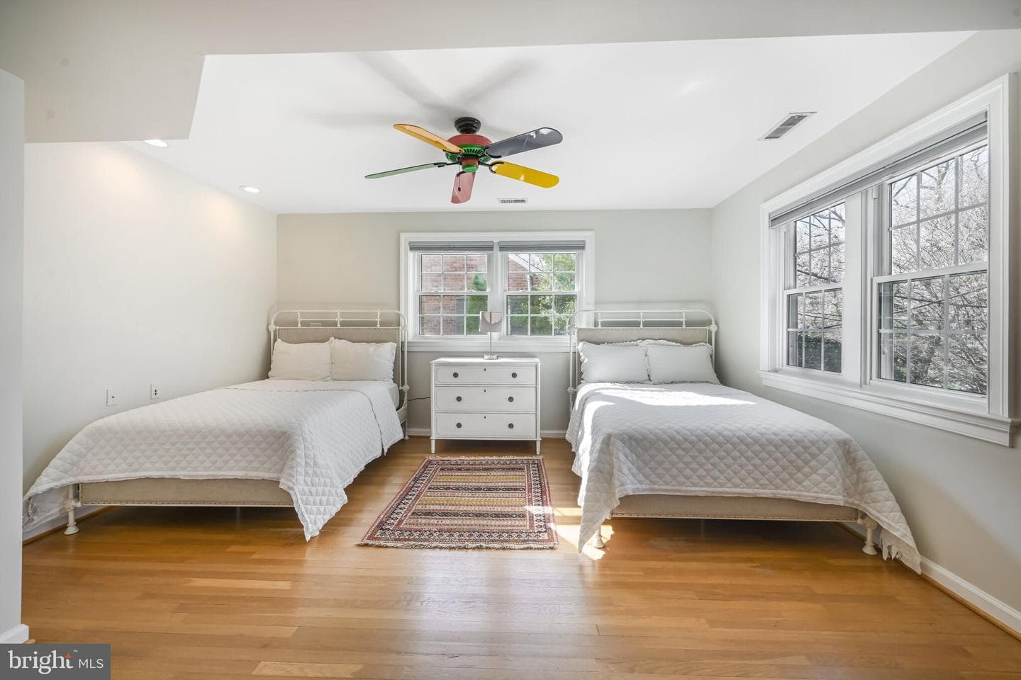 5200 Lawn Way photo 33