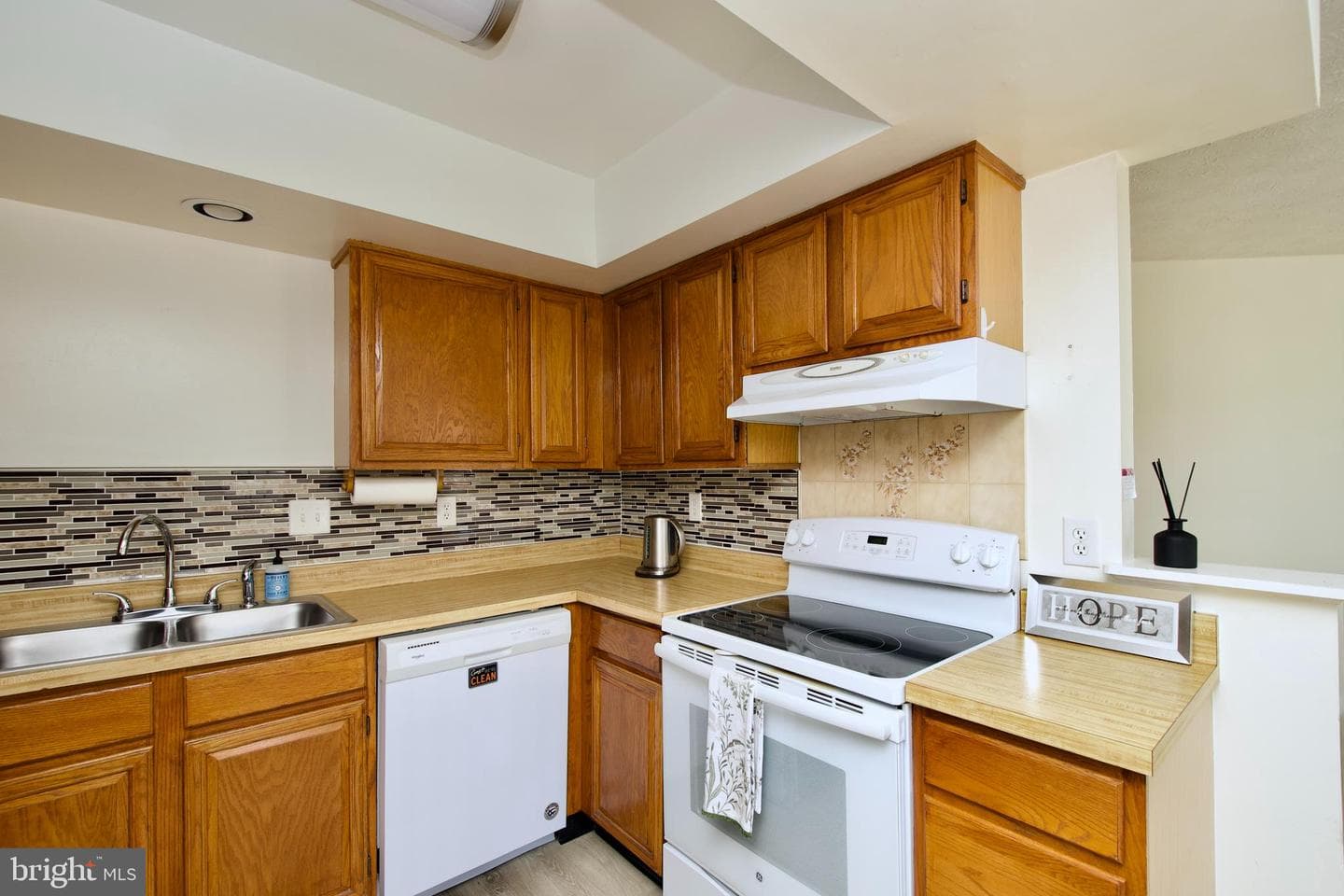 12506 Post Creek Place photo 6