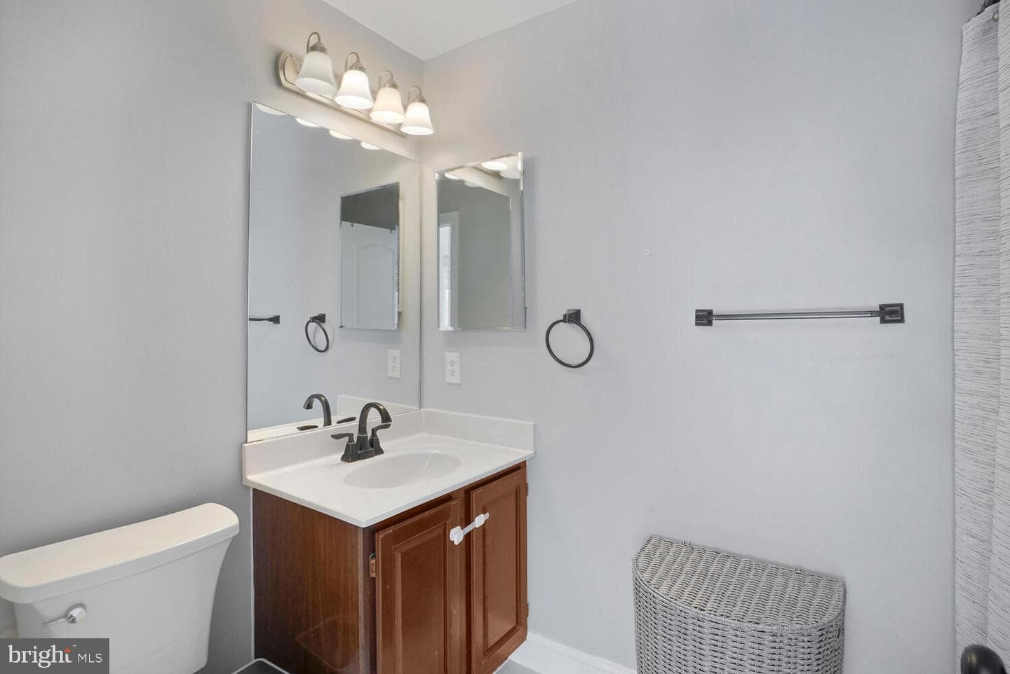 15321 Chinaberry Street photo 42
