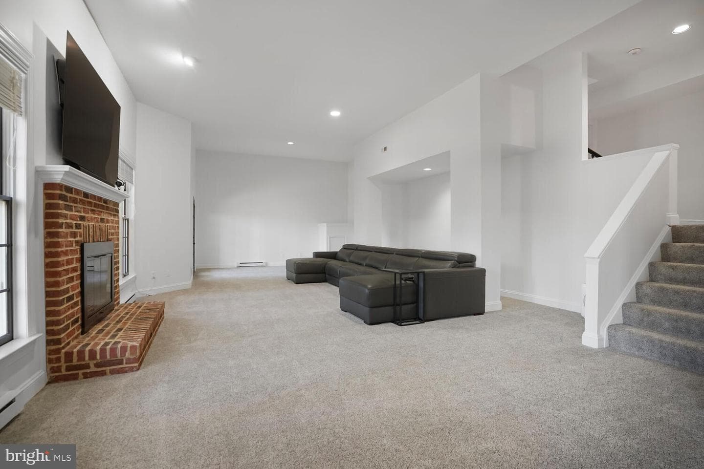 15321 Chinaberry Street photo 51