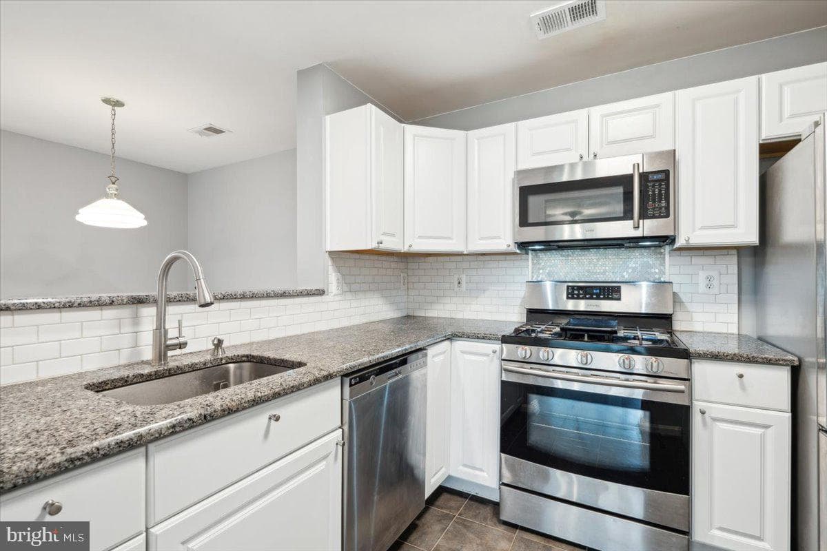 13201 Astoria Hill Court #13201 photo 16