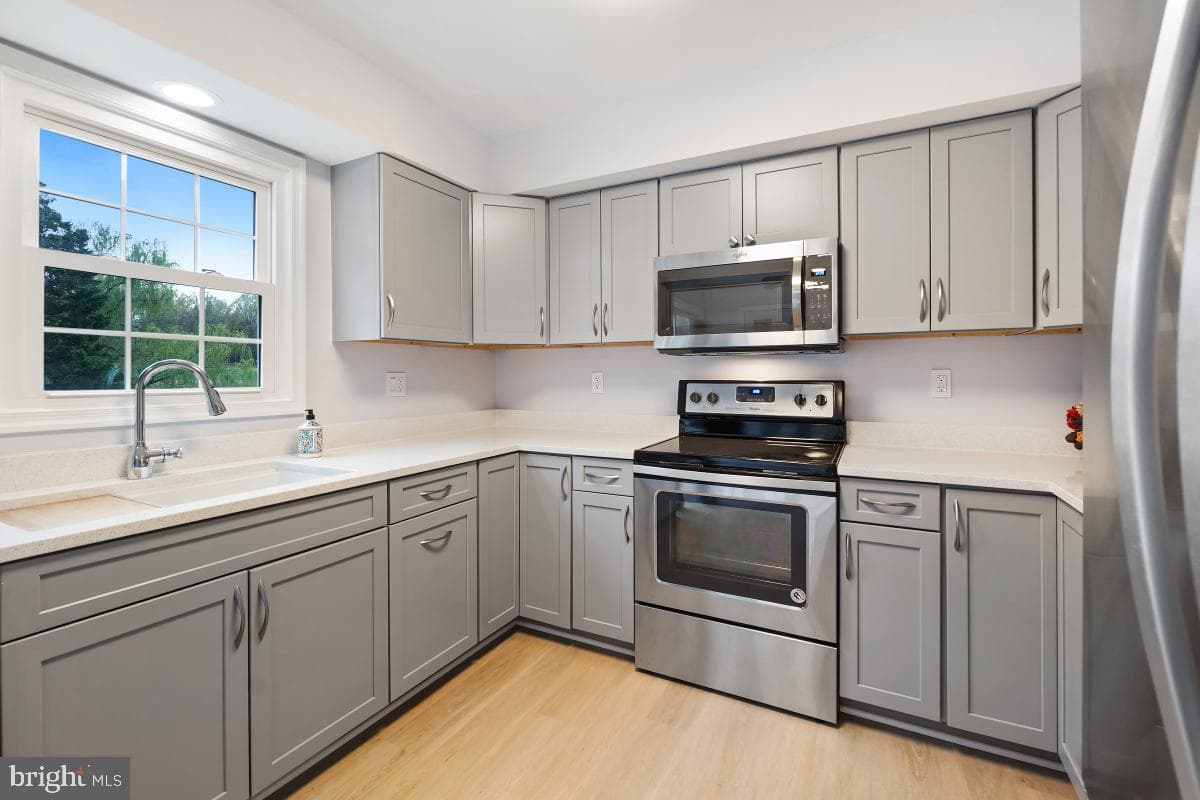 10624 Sawdust Circle photo 18