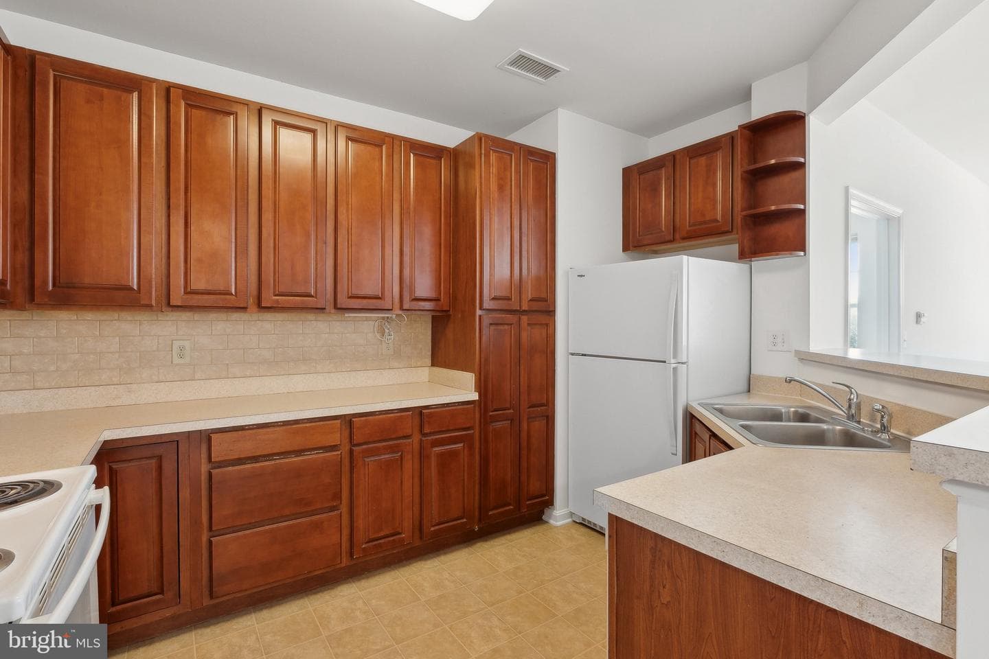 14301 Kings Crossing Boulevard #209 photo 10