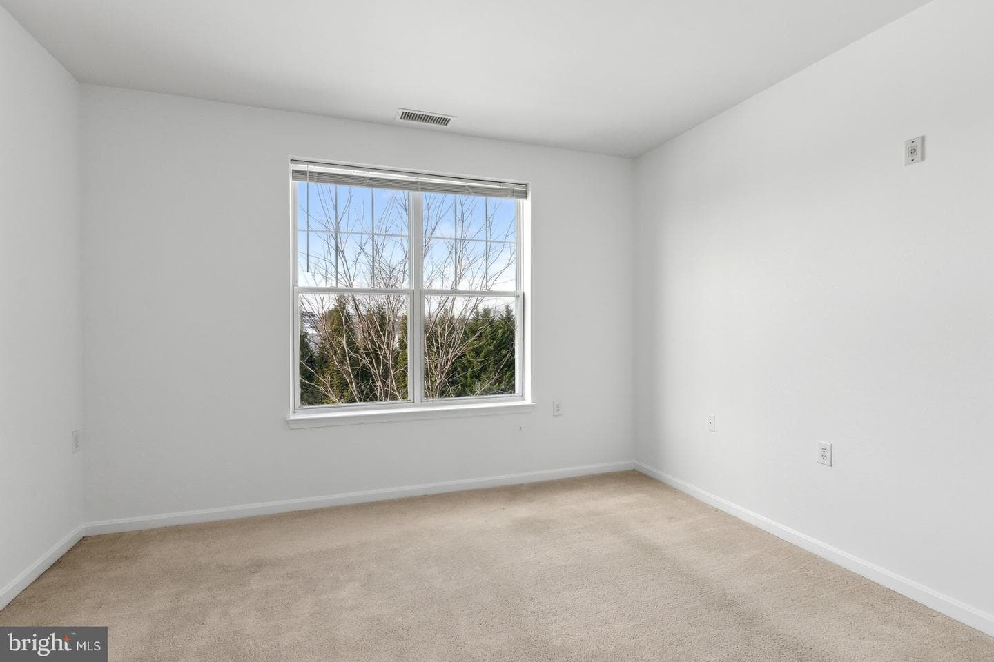 14301 Kings Crossing Boulevard #209 photo 15