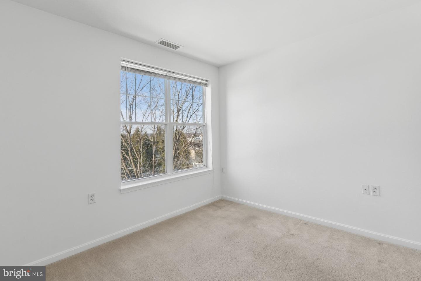 14301 Kings Crossing Boulevard #209 photo 17