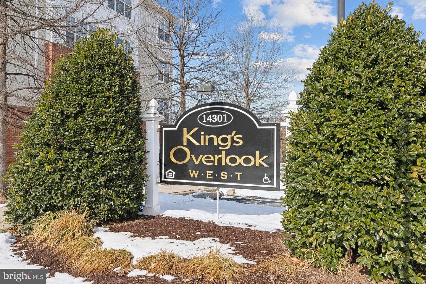 14301 Kings Crossing Boulevard #209 photo 2