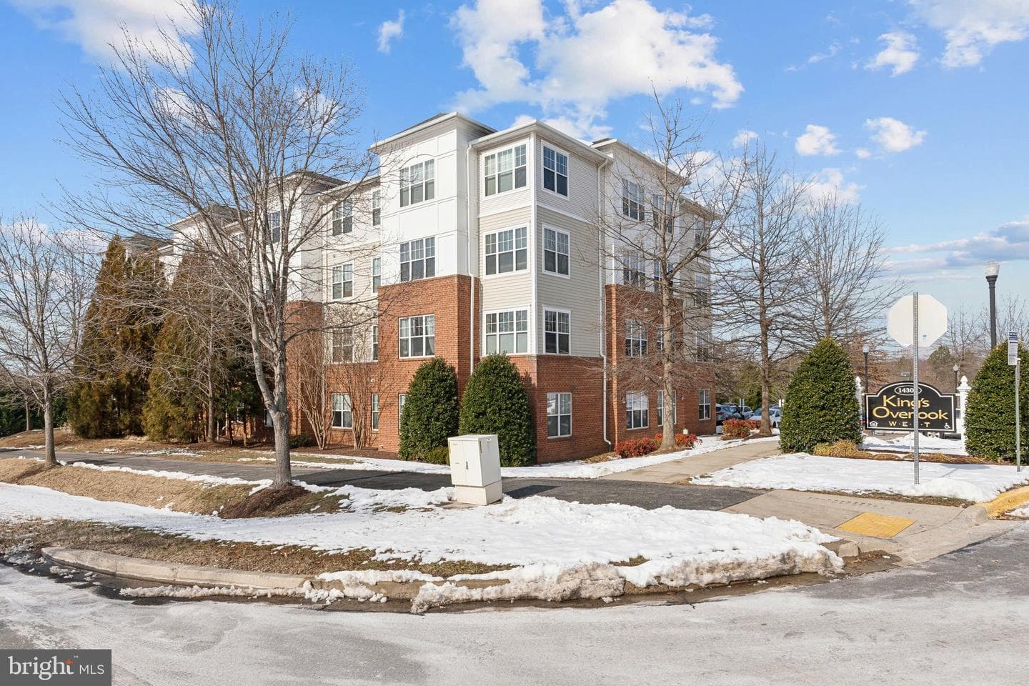 14301 Kings Crossing Boulevard #209 photo 23