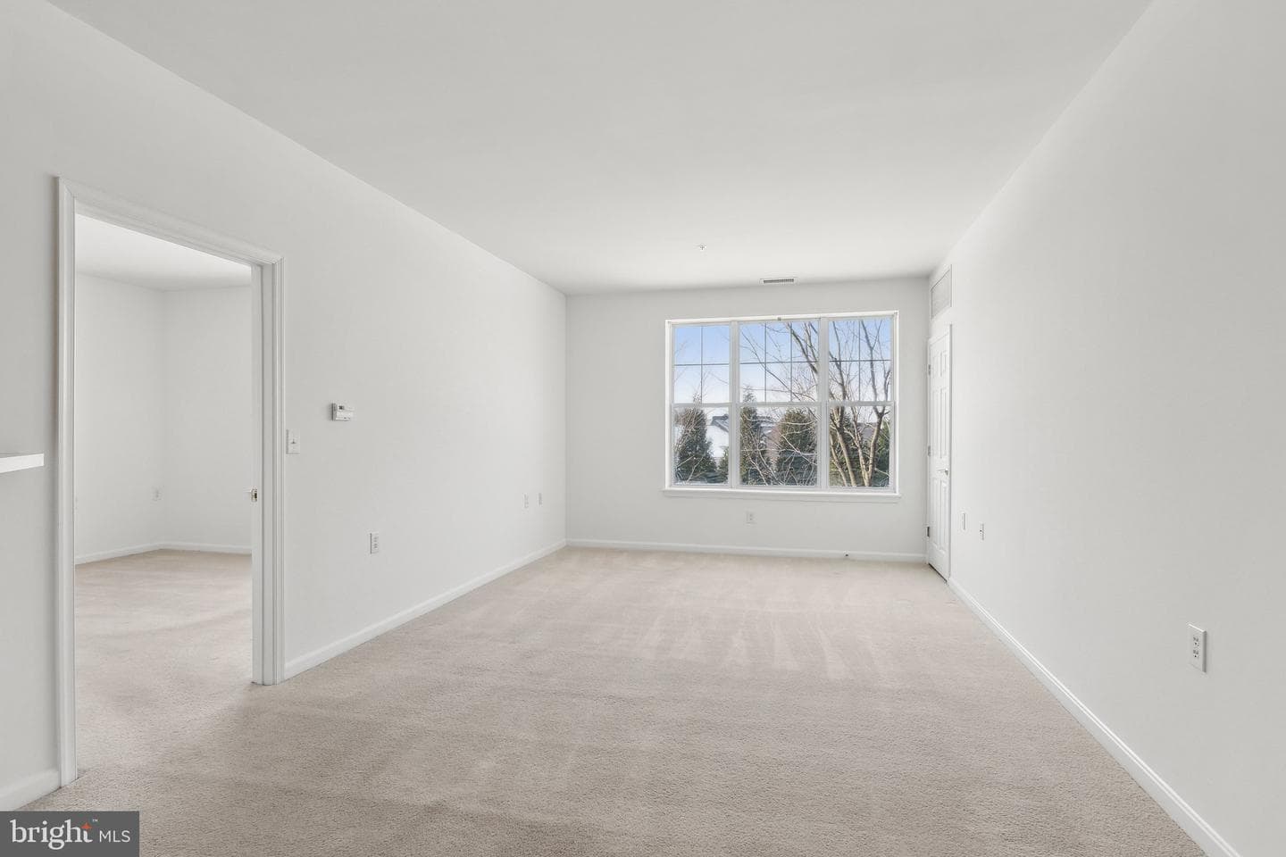 14301 Kings Crossing Boulevard #209 photo 4