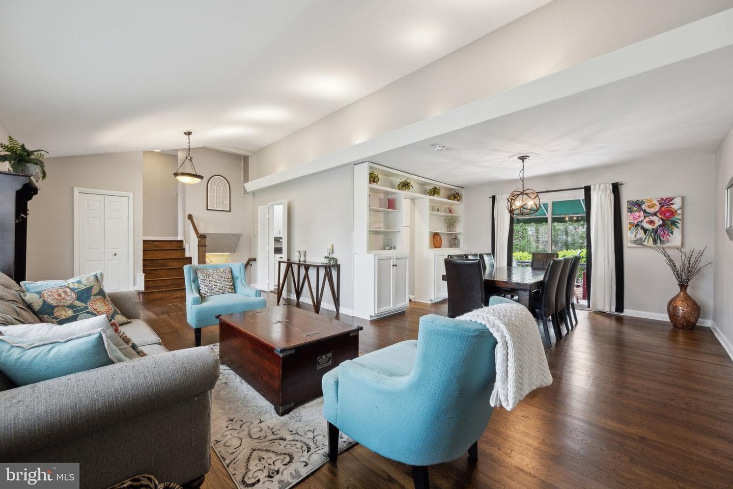 10601 Meadowhill Road photo 3