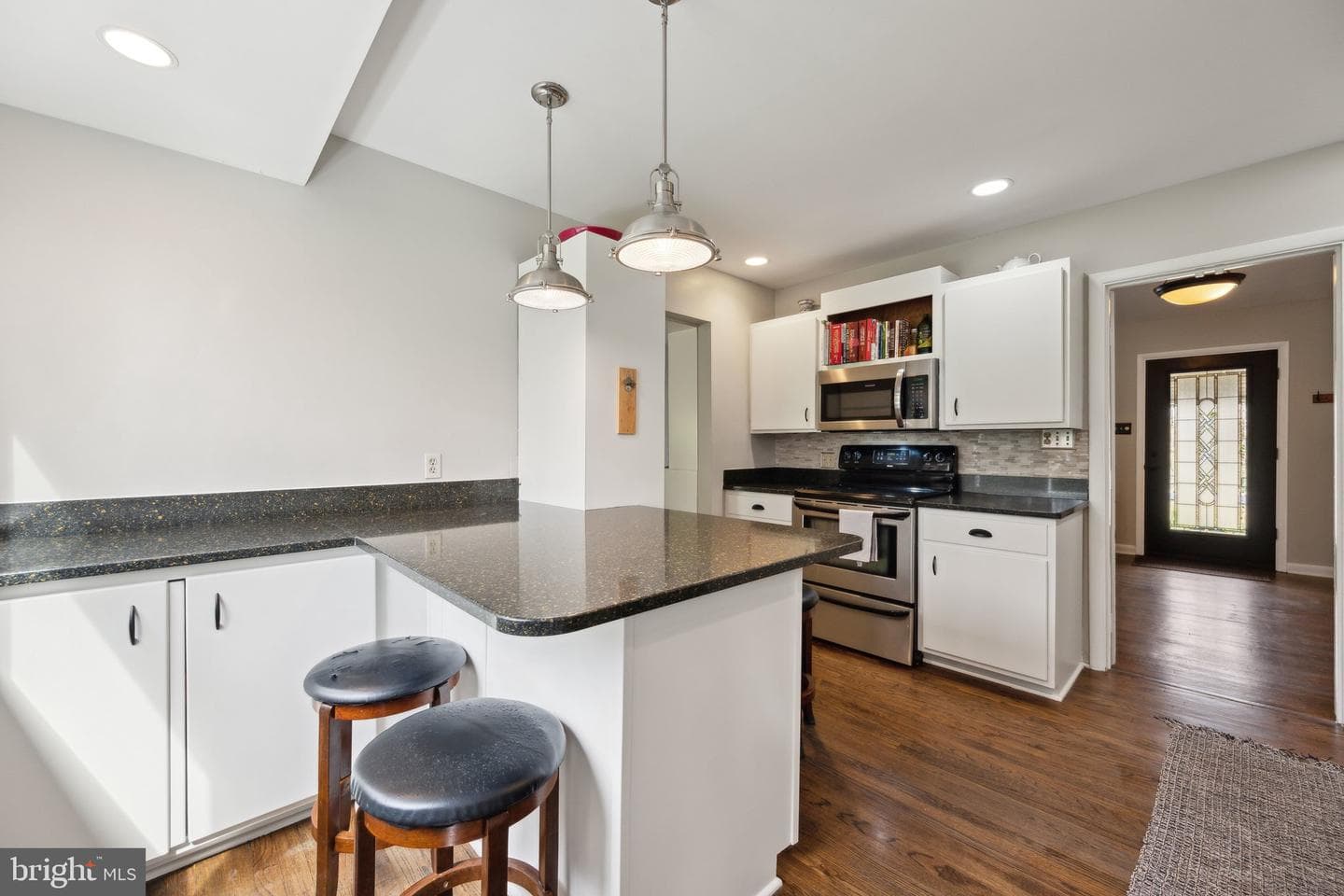10601 Meadowhill Road photo 9
