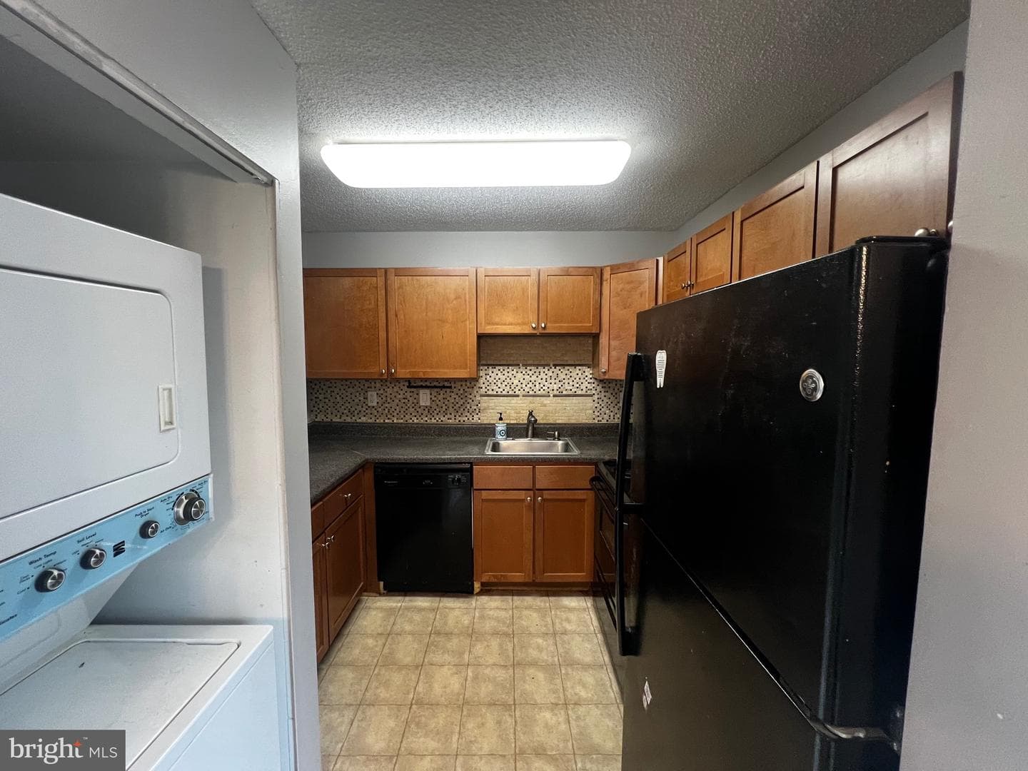 11422 Waterbury Way photo 4