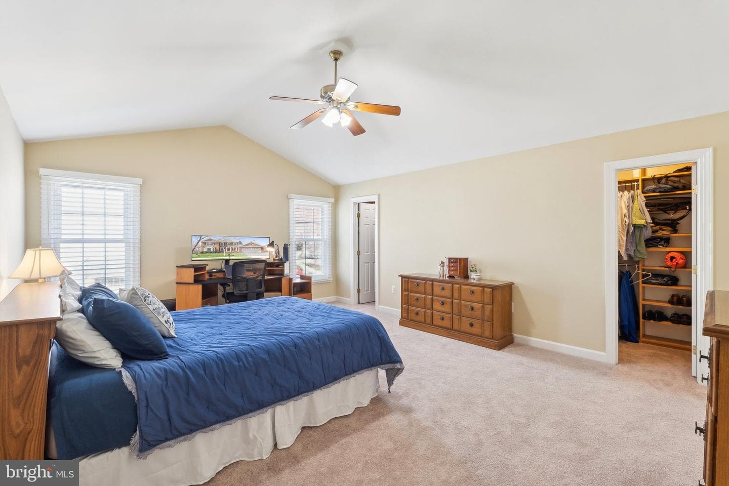 21525 Fox Field Circle photo 27