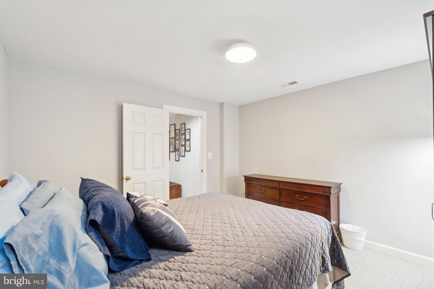 21525 Fox Field Circle photo 41