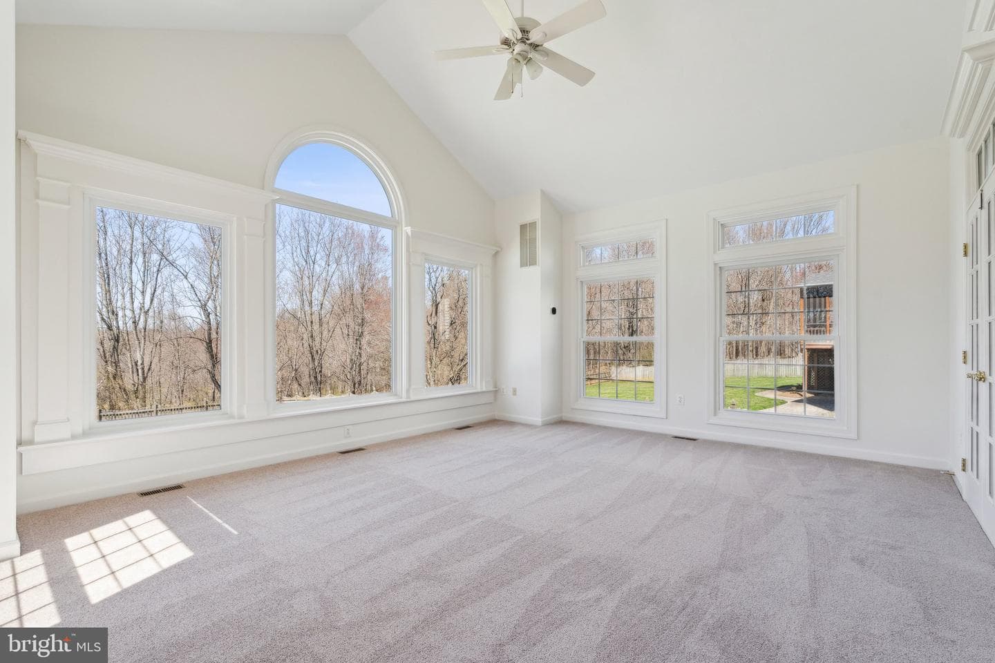 21525 Fox Field Circle photo 9