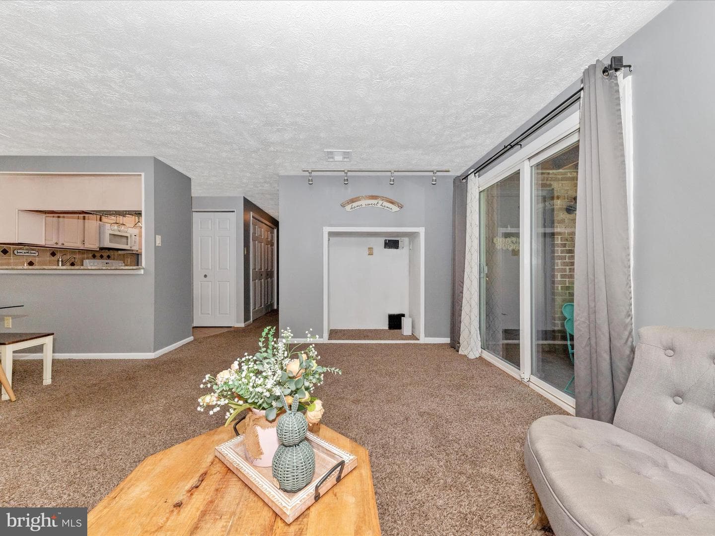 26004 Brigadier Place #b photo 5