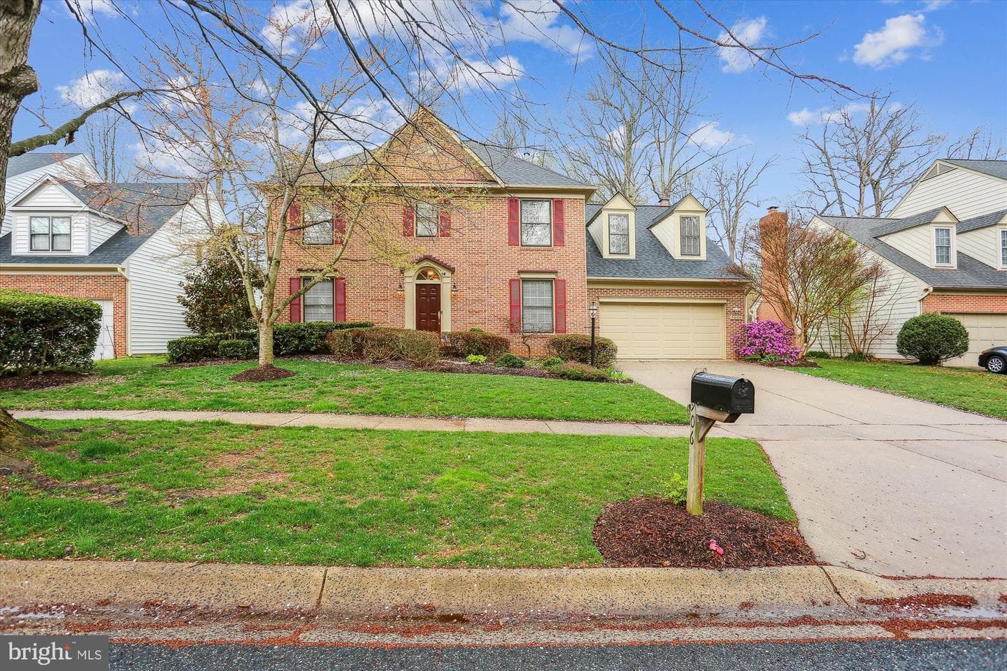 7906 Plum Creek Drive photo 4