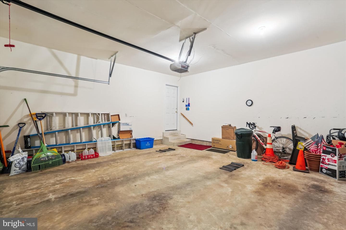 7906 Plum Creek Drive photo 40