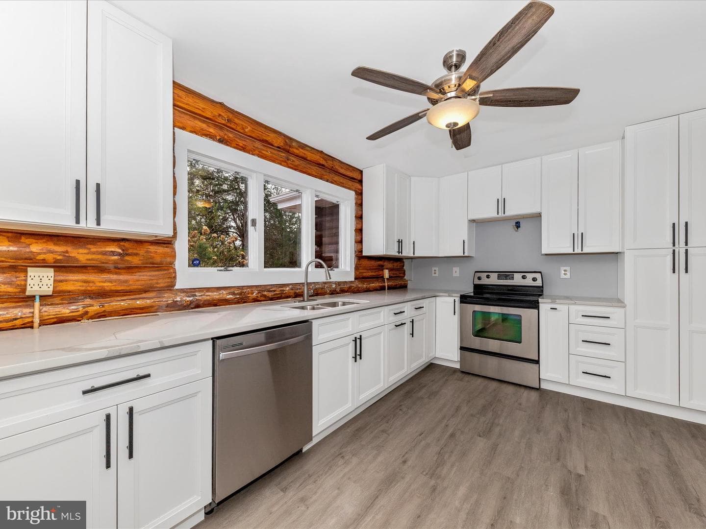 9513 Huntmaster Road photo 12