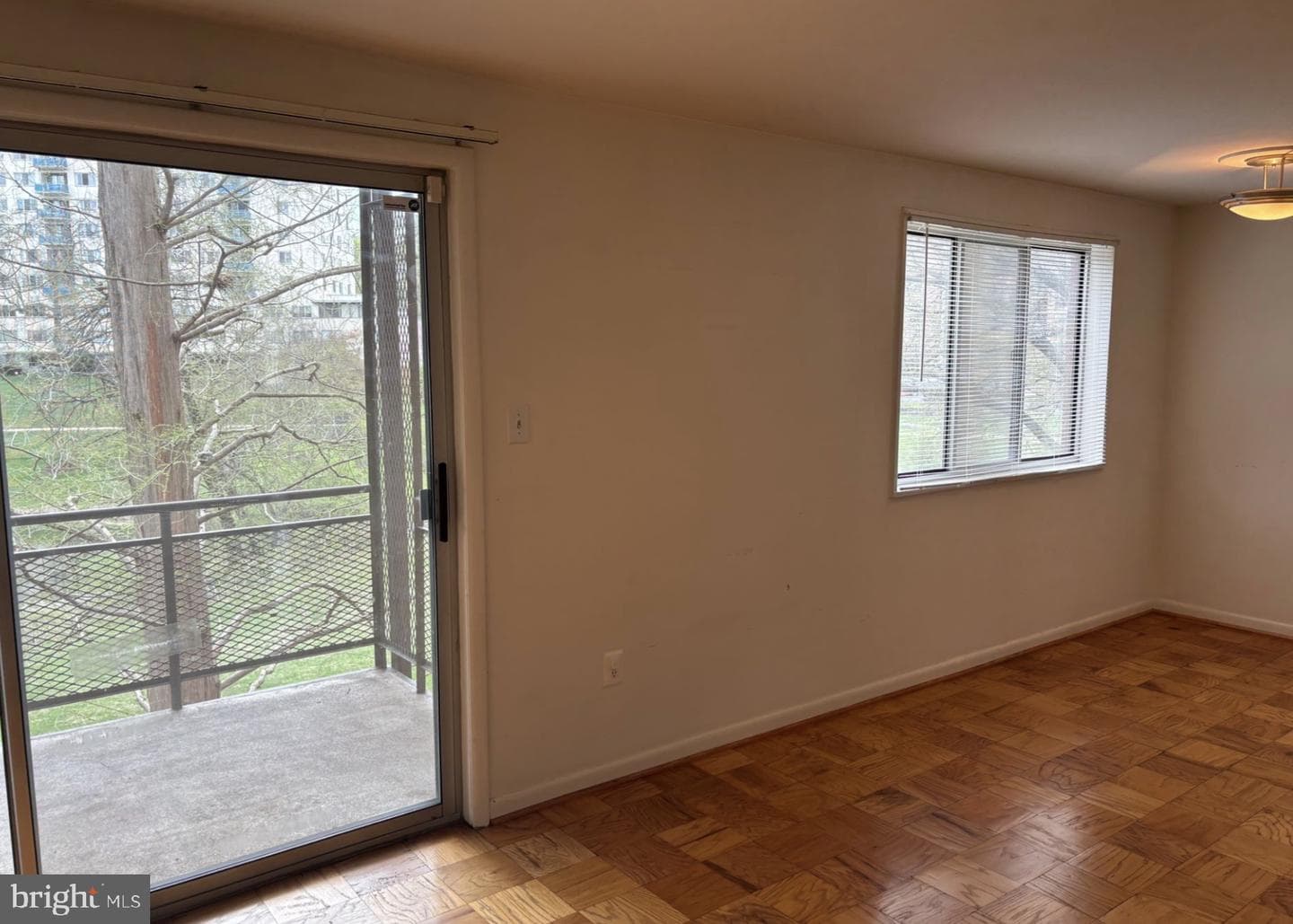 10304 Rockville Pike #302 photo 3
