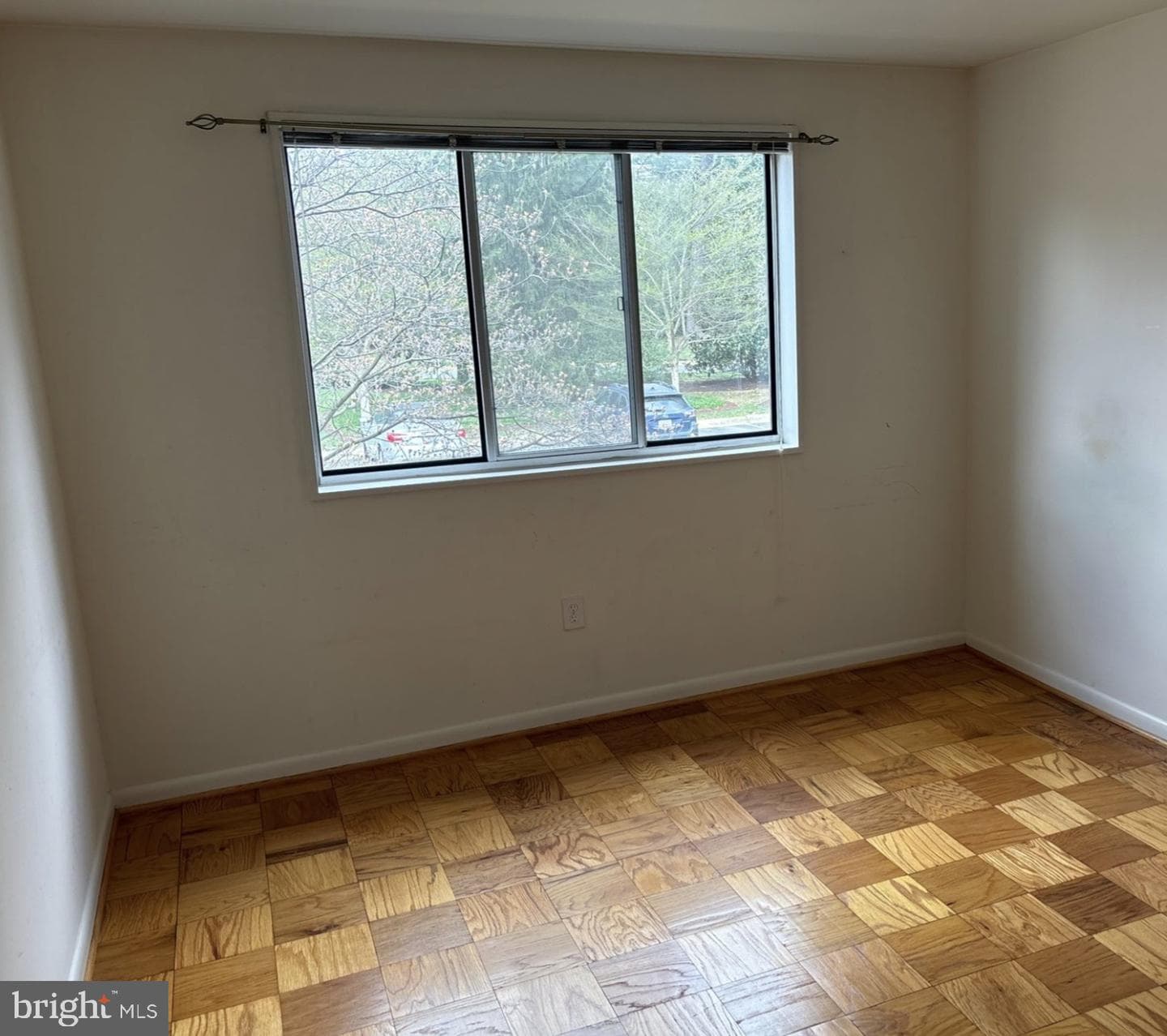 10304 Rockville Pike #302 photo 8