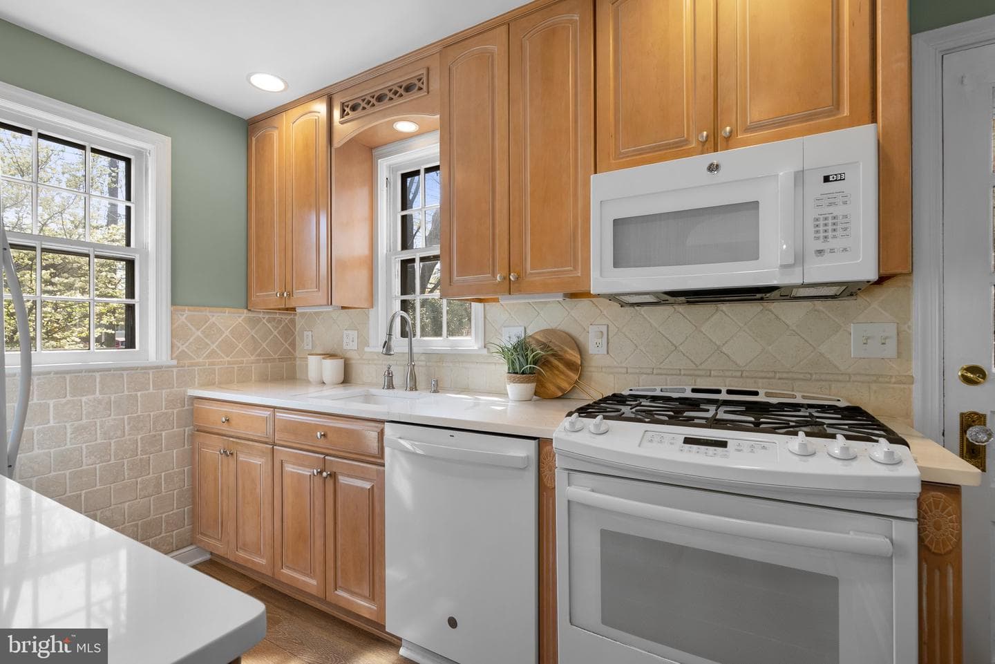 10210 Pierce Drive photo 14