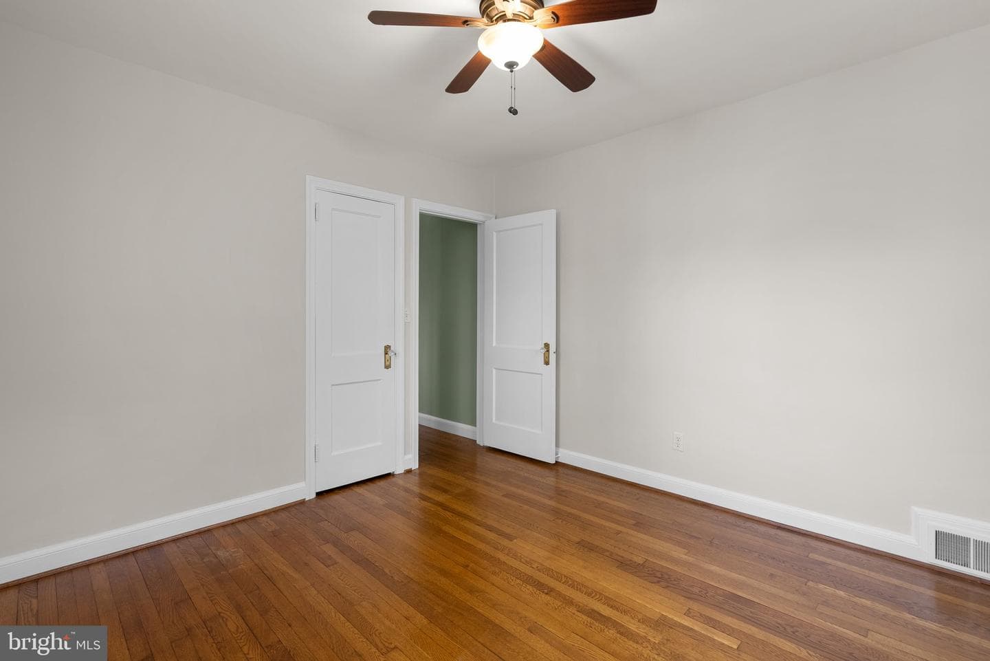 10210 Pierce Drive photo 20