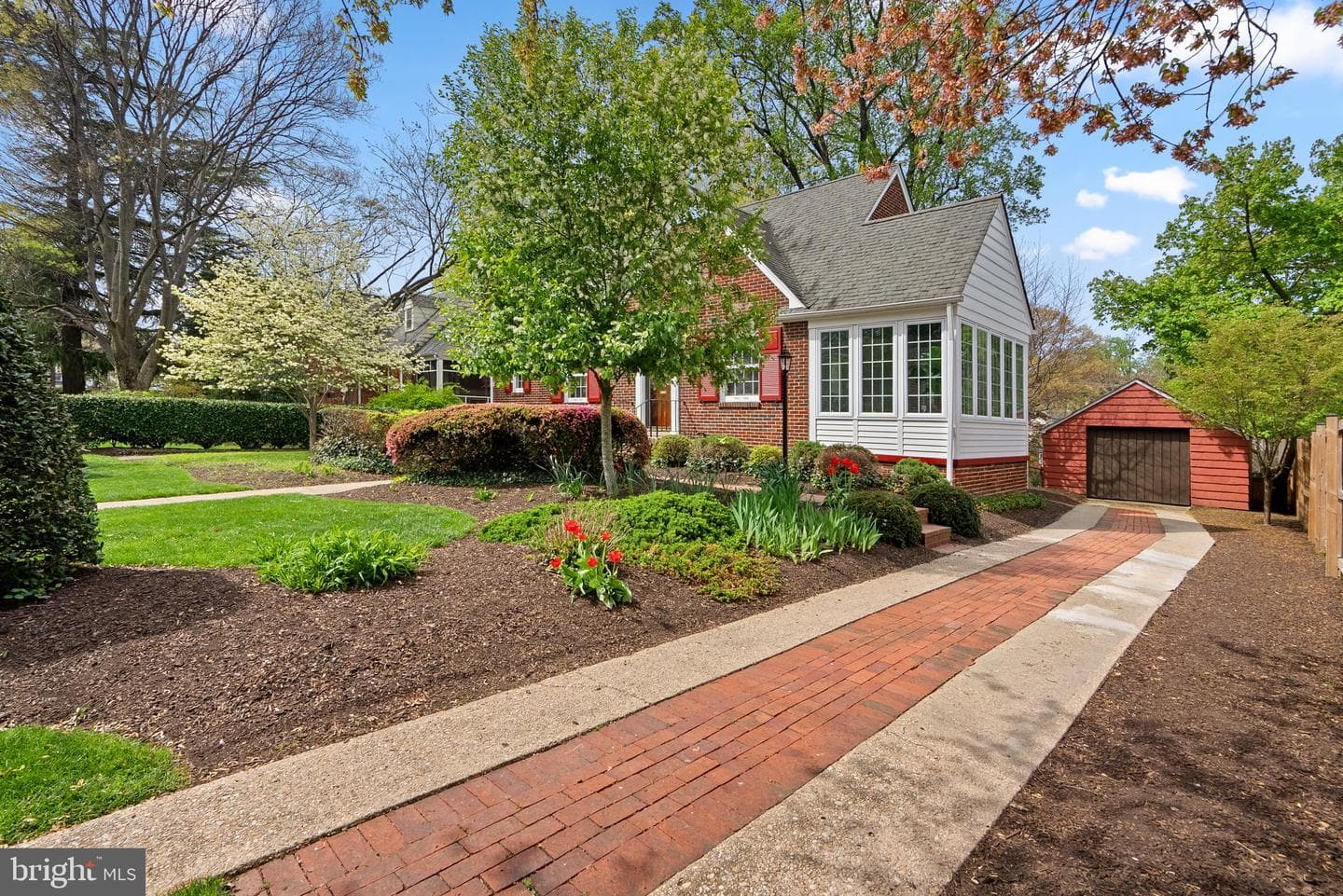 10210 Pierce Drive photo 3