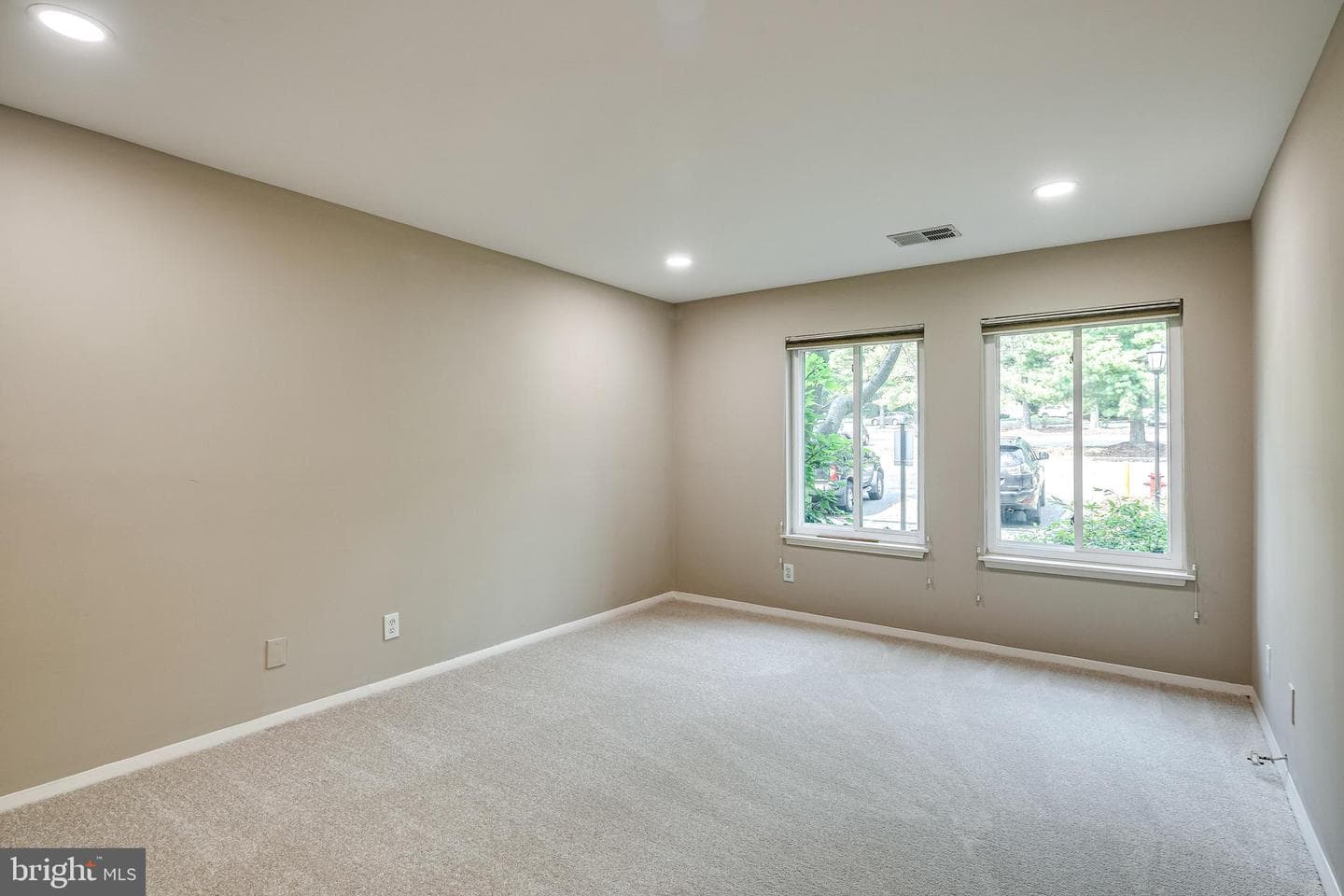 11405 Commonwealth Drive #4 photo 20