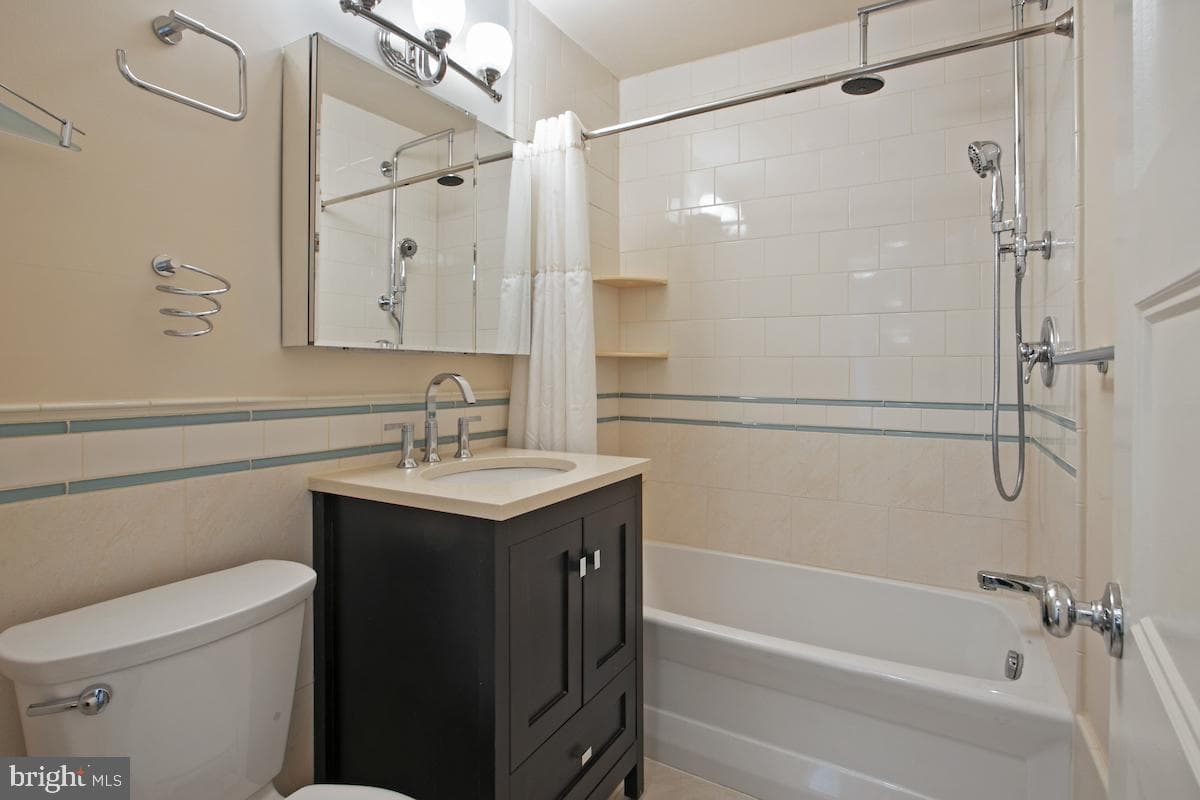 10601 Weymouth Street #204 photo 14
