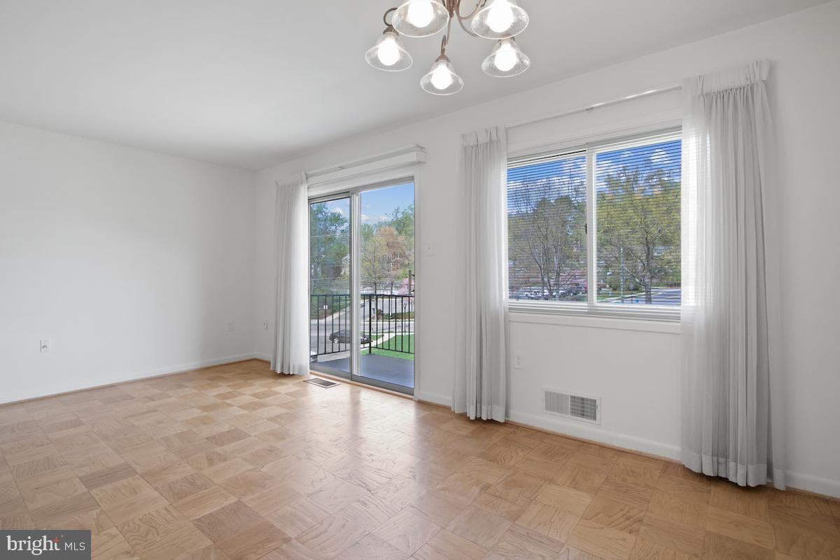 10601 Weymouth Street #204 photo 8