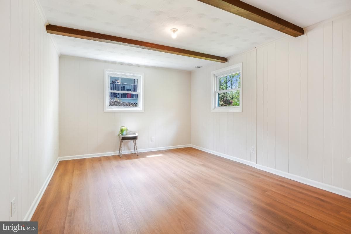 14208 Arctic Avenue photo 22
