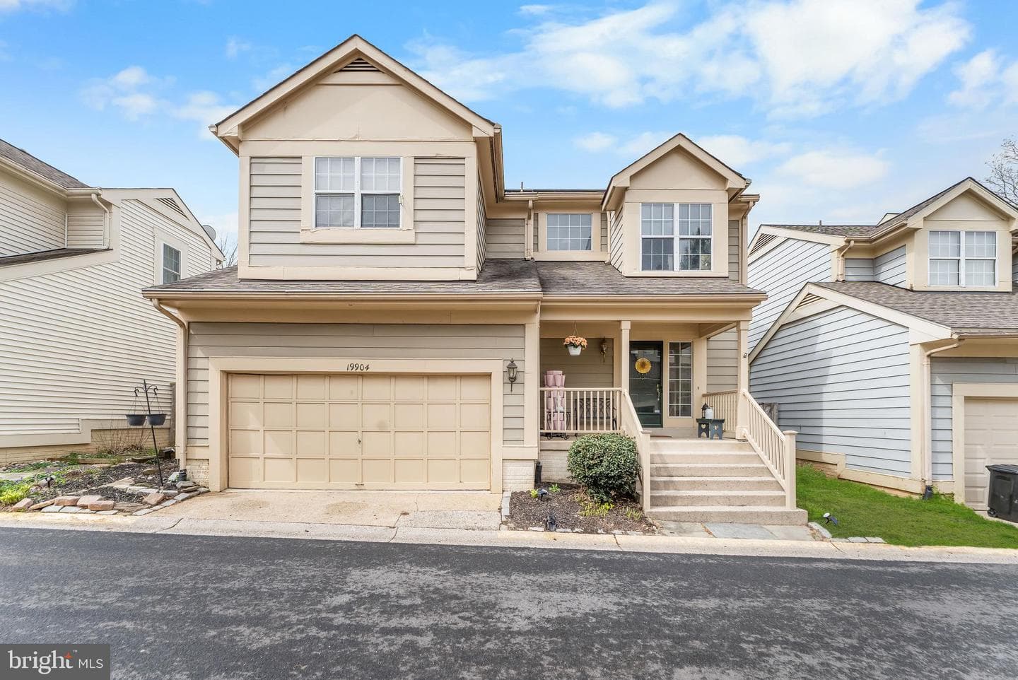 19904 Halfpenny Place photo 4
