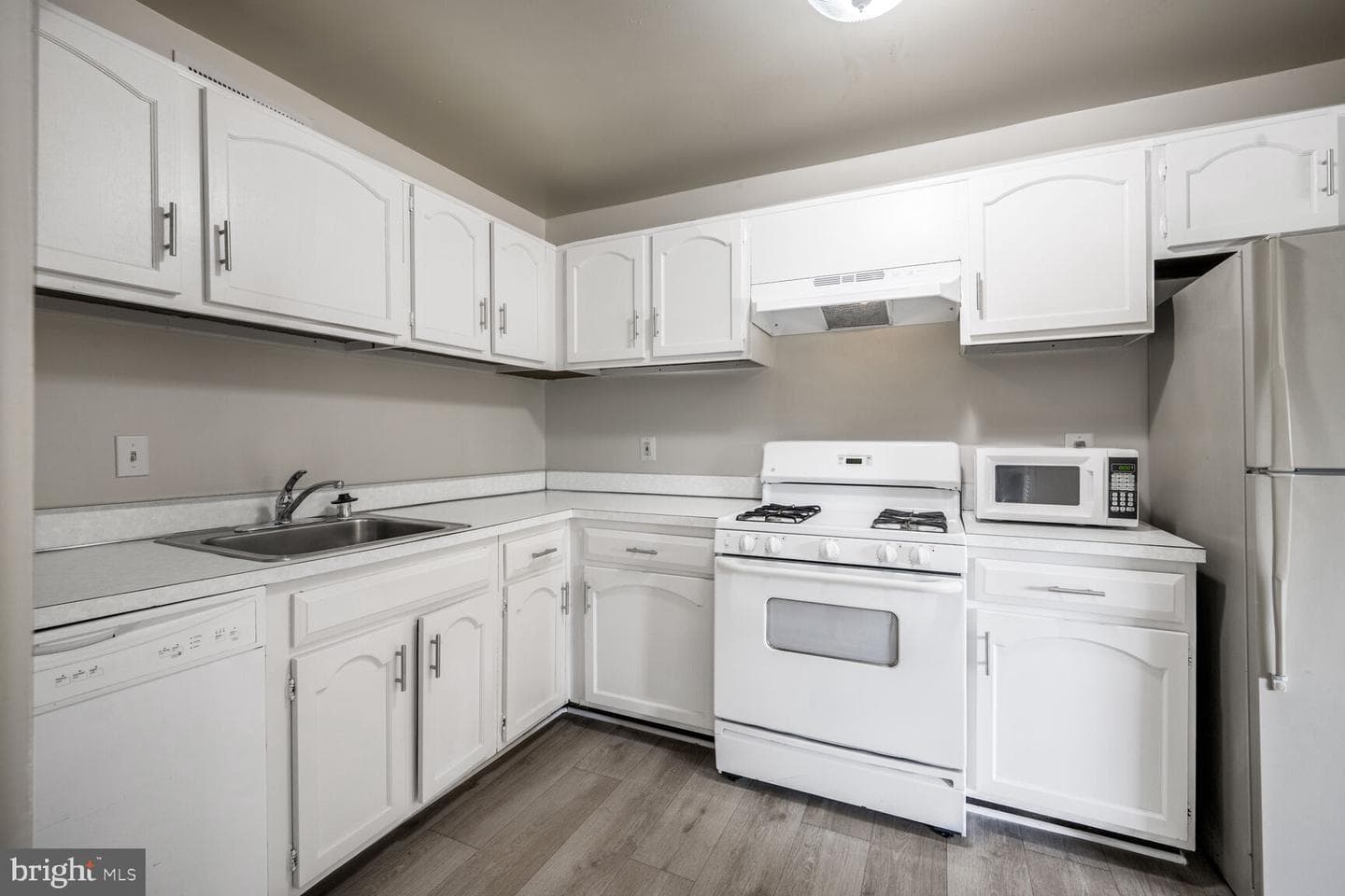 104 Monroe Street #201 photo 15