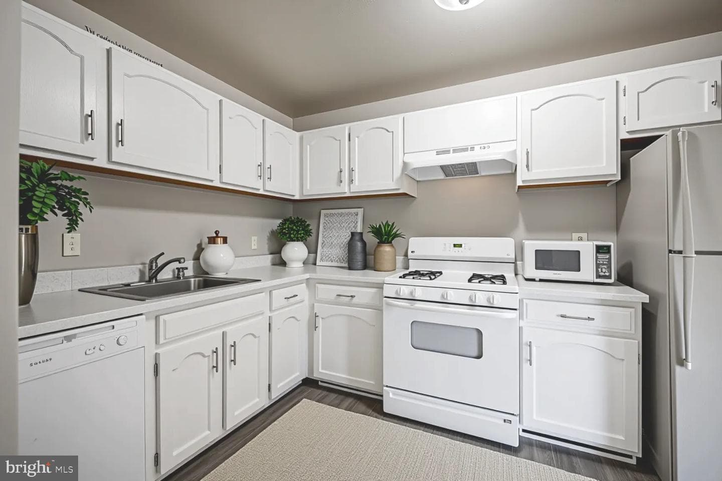 104 Monroe Street #201 photo 9